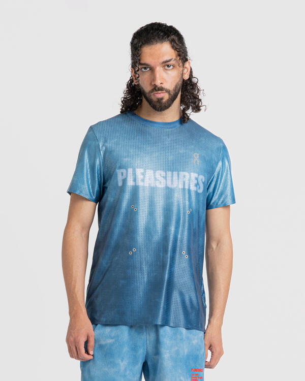 on PLASURES ランニングシャツ　サイズS on-running-x-pleasures-pace-t-
